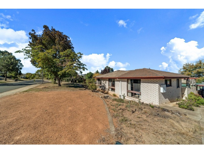 2 Cheeseman Place, Gowrie ACT 2904