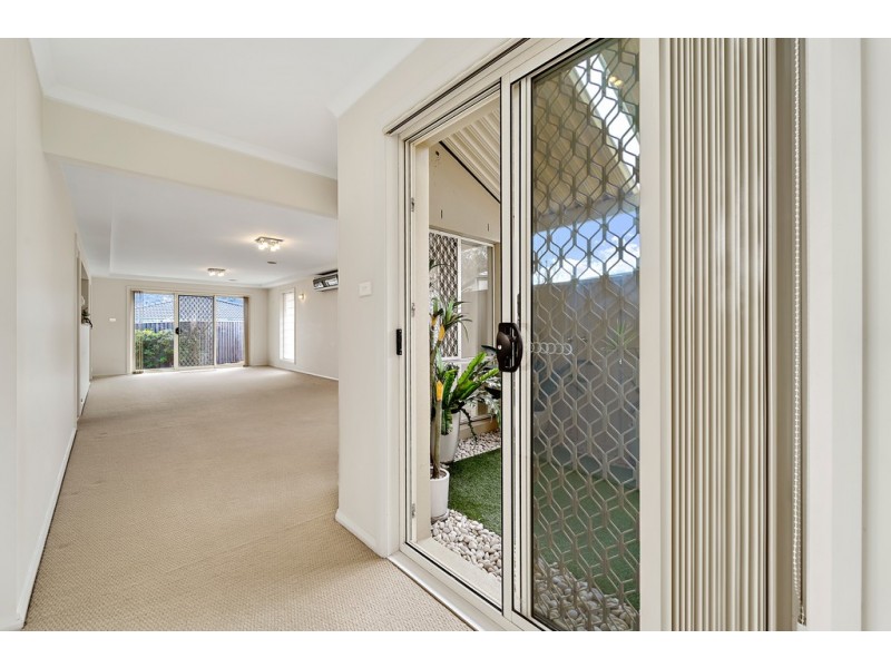 15/6 Kettlewell Crescent, Banks ACT 2906