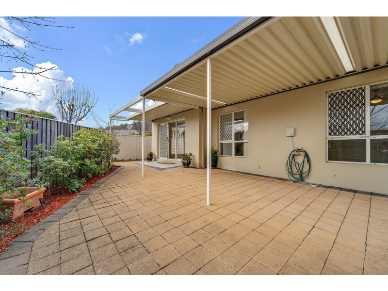 15/6 Kettlewell Crescent, Banks ACT 2906