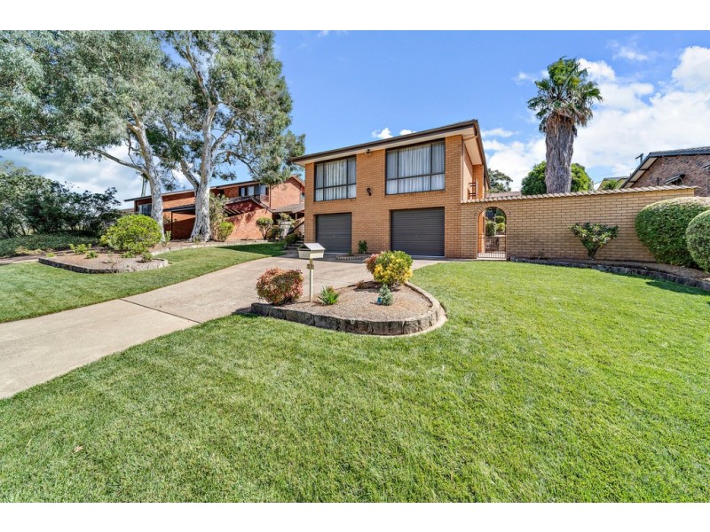 27 Fitzhardinge Crescent, Evatt ACT 2617