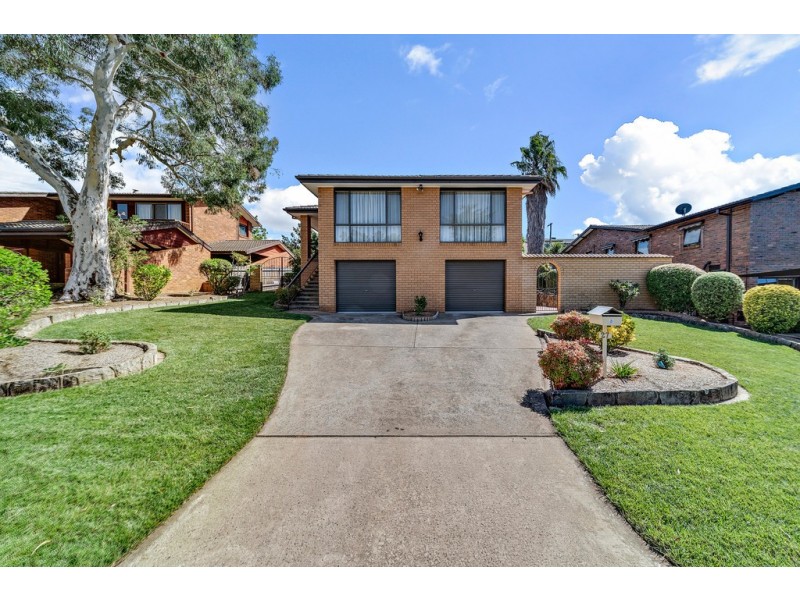 27 Fitzhardinge Crescent, Evatt ACT 2617