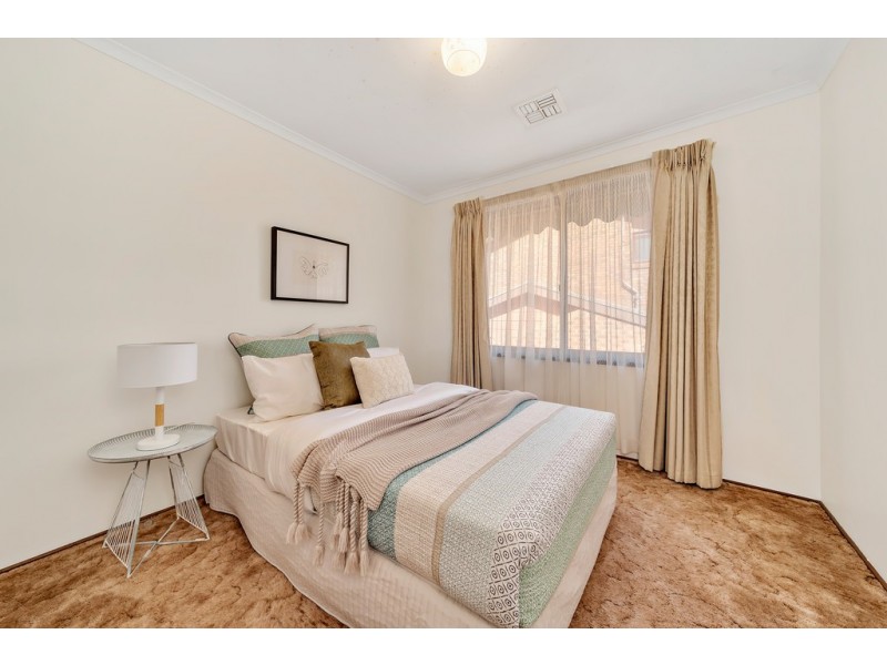 27 Fitzhardinge Crescent, Evatt ACT 2617