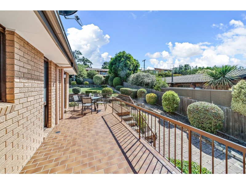 27 Fitzhardinge Crescent, Evatt ACT 2617