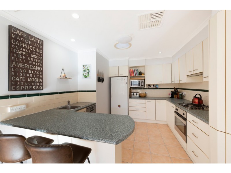 5 Myles Close, Calwell ACT 2905