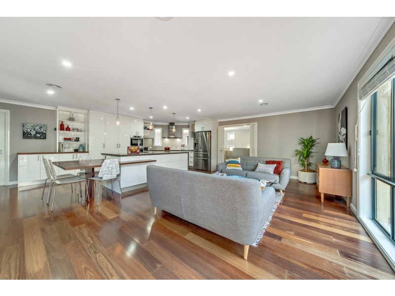 4 Sutcliffe Street, Nicholls ACT 2913