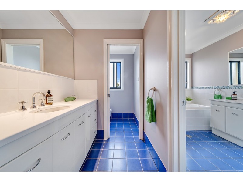 4 Sutcliffe Street, Nicholls ACT 2913
