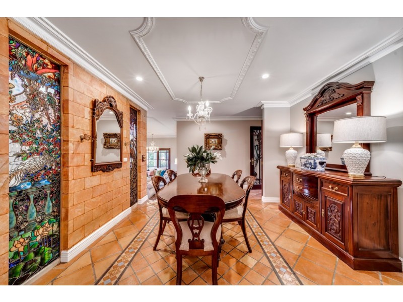 41 Halloran Drive, Jerrabomberra NSW 2619