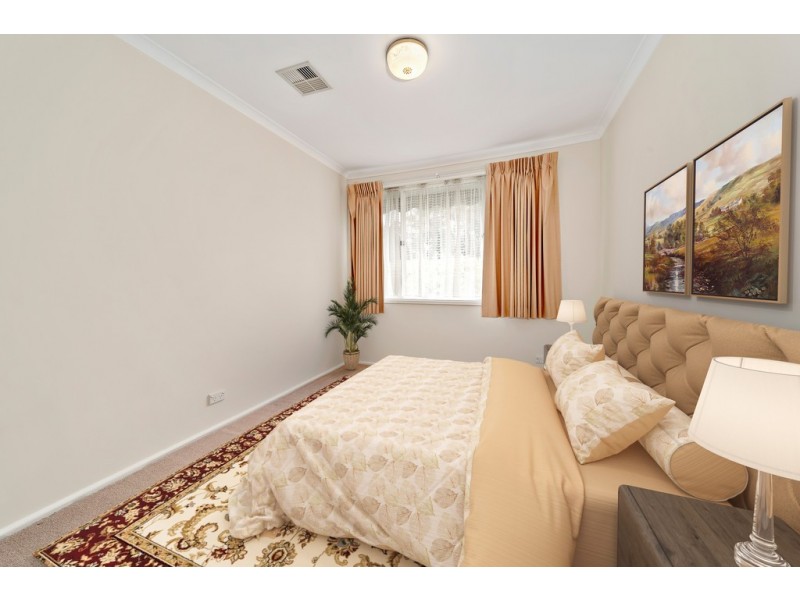 57 MacLaurin Crescent, Chifley ACT 2606