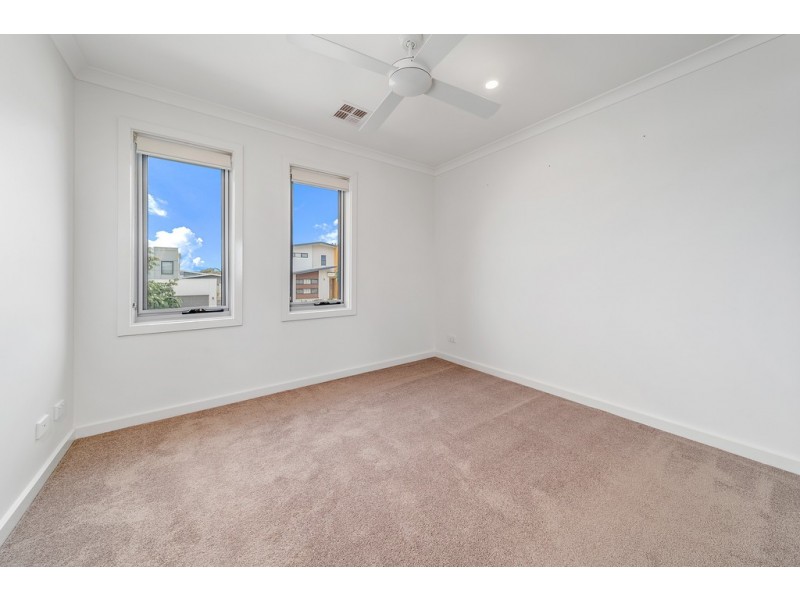 20 Fingal Street, Crace ACT 2911