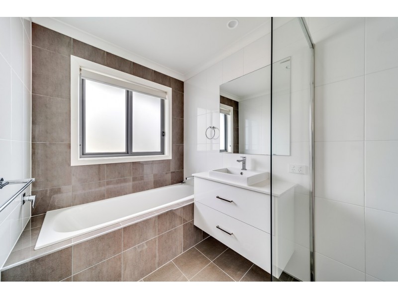 20 Fingal Street, Crace ACT 2911