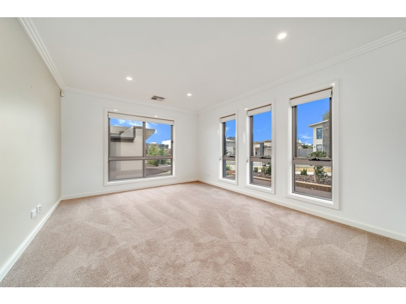 20 Fingal Street, Crace ACT 2911