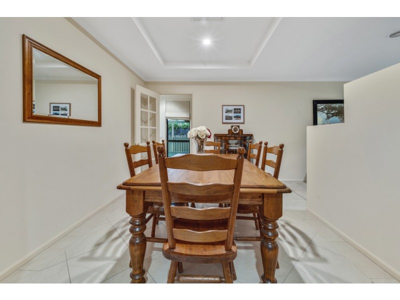 8 Bega Place, Narrabundah ACT 2604