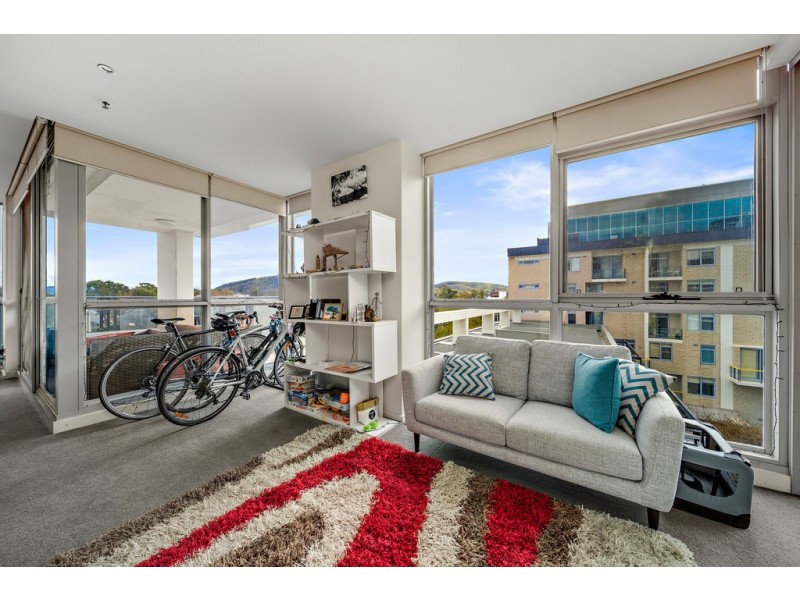 49/2 Edinburgh Ave, City ACT 2601