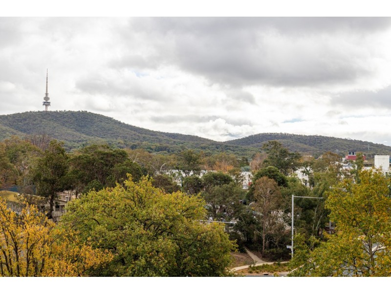 49/2 Edinburgh Ave, City ACT 2601