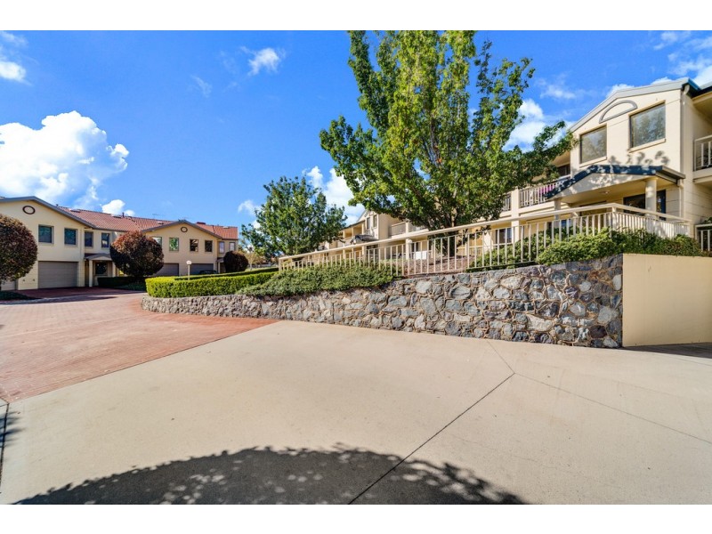 15/50 Lampard Circuit, Bruce ACT 2617