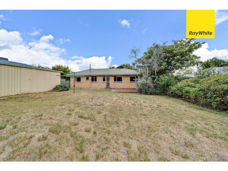 33 Pridham Street, Farrer ACT 2607
