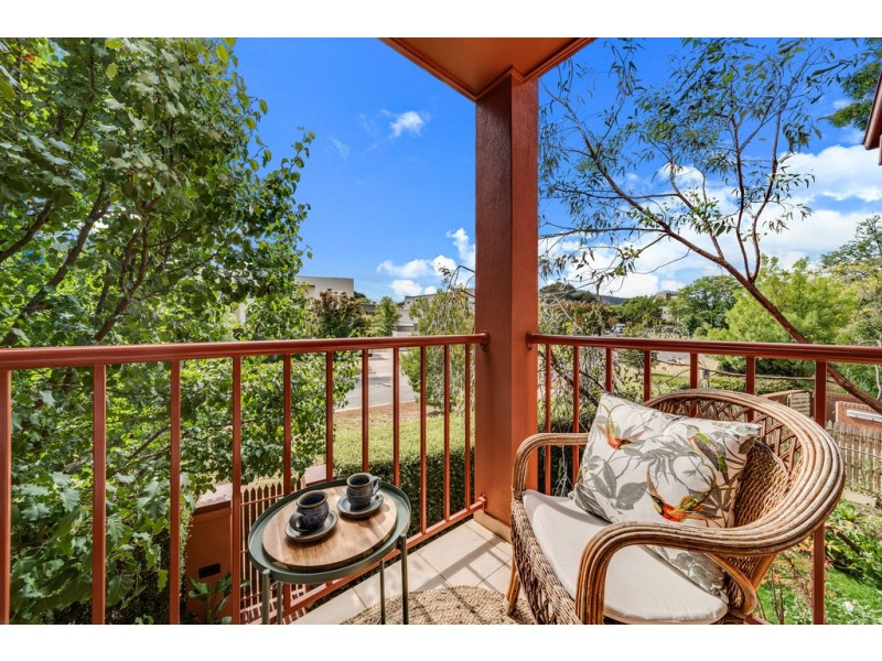 2/15 Towns Cres, Turner ACT 2612