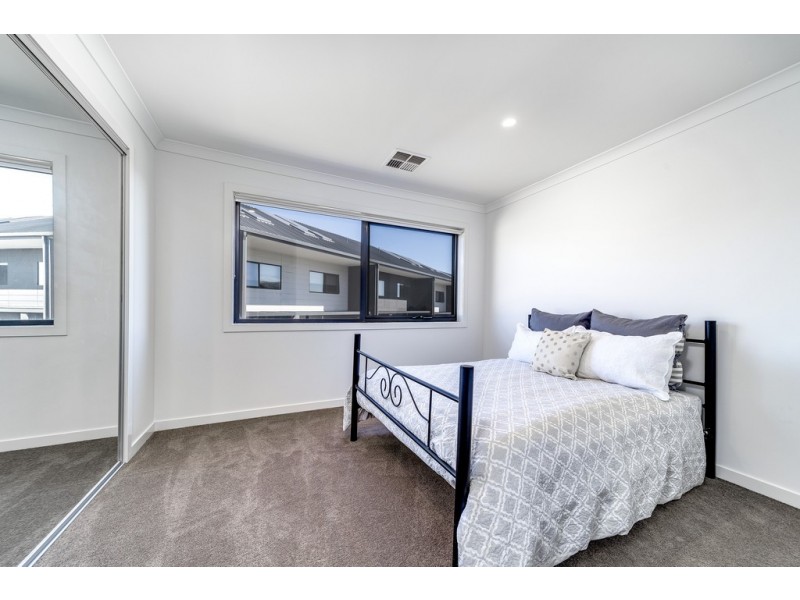 15/15 Jumbuck Crescent, Lawson ACT 2617
