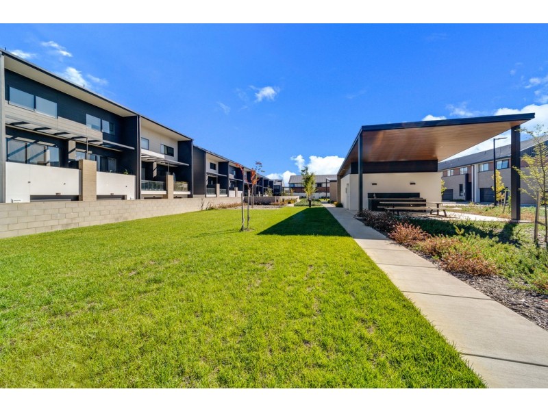 15/15 Jumbuck Crescent, Lawson ACT 2617