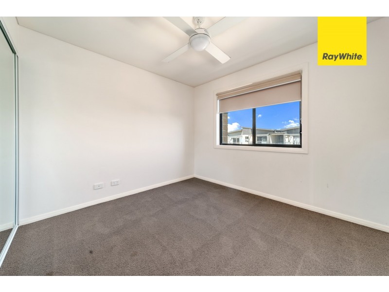 38/82 Henry Kendall Street, Franklin ACT 2913