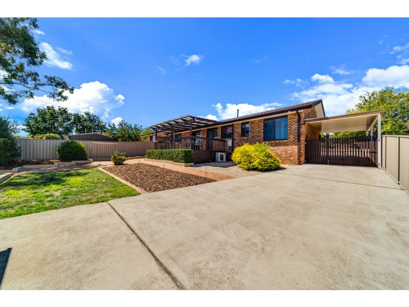 18 Rose Scott Circuit, Chisholm ACT 2905