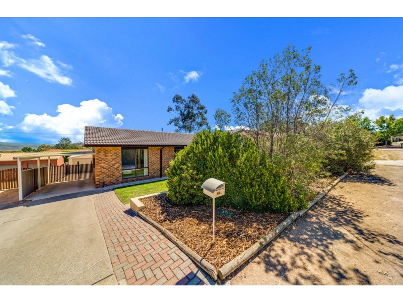 18 Rose Scott Circuit, Chisholm ACT 2905