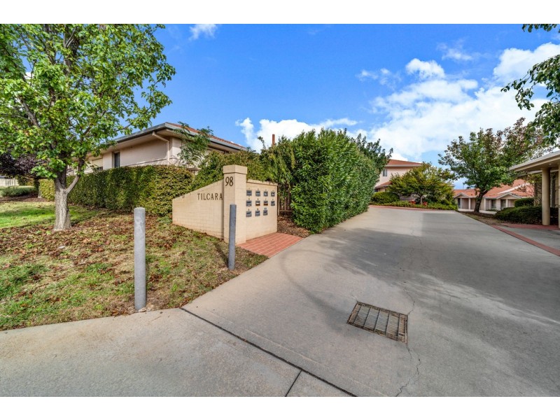 8/98 Lampard Circuit, Bruce ACT 2617