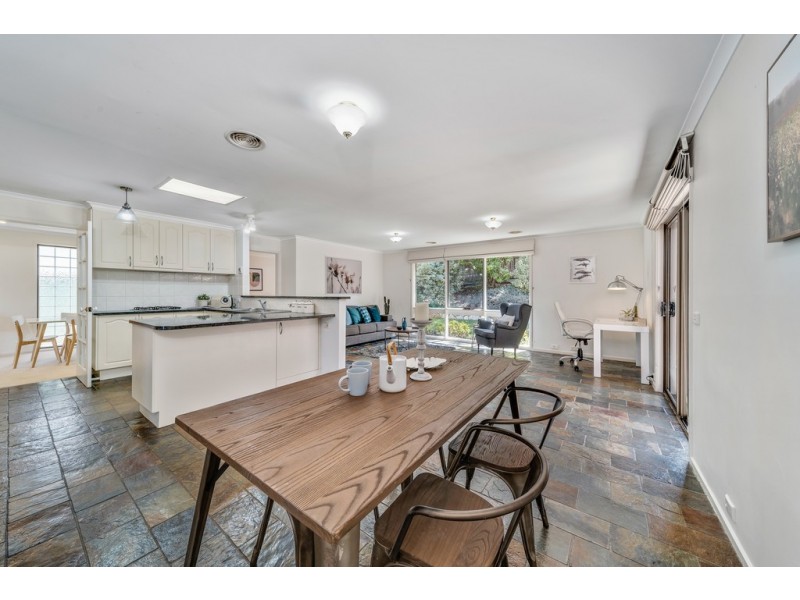 32 Balfour Crescent, Wanniassa ACT 2903
