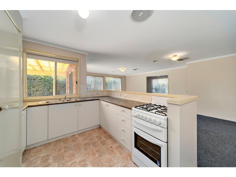 12 Lapsley Street, Dunlop ACT 2615