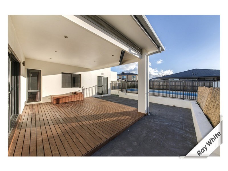 5 Doris Turner Street, Forde ACT 2914