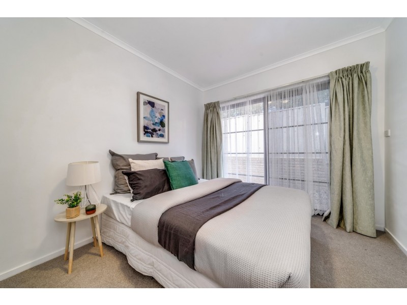 4/11 Mathieson Crescent, Weetangera ACT 2614