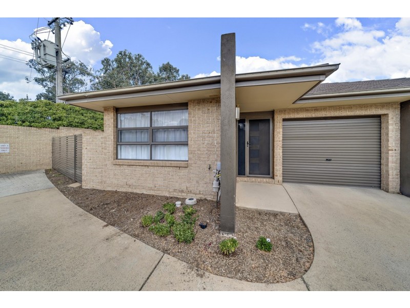 4/11 Mathieson Crescent, Weetangera ACT 2614