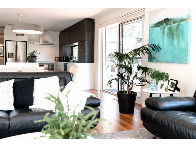 9 Ogilvie Place, Garran ACT 2605