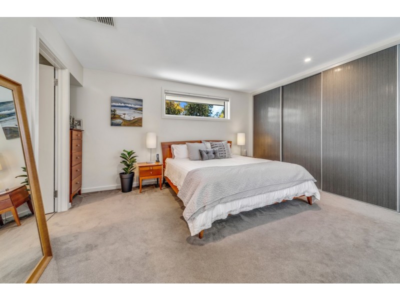 9 Ogilvie Place, Garran ACT 2605