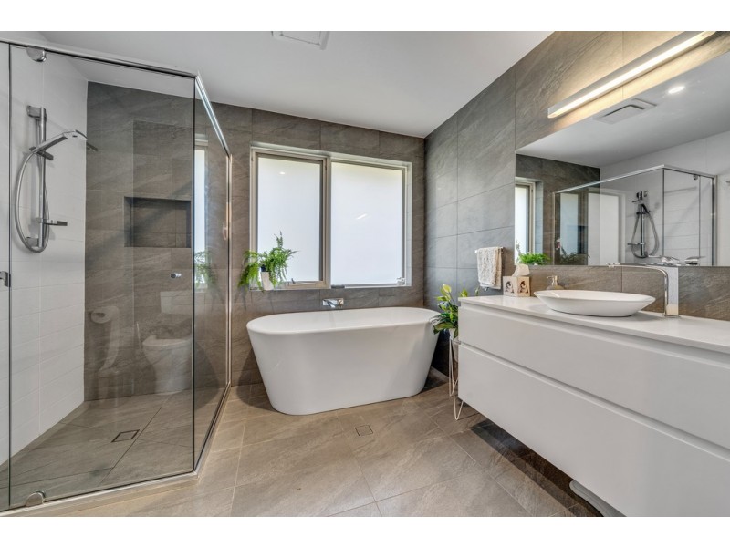 9 Ogilvie Place, Garran ACT 2605