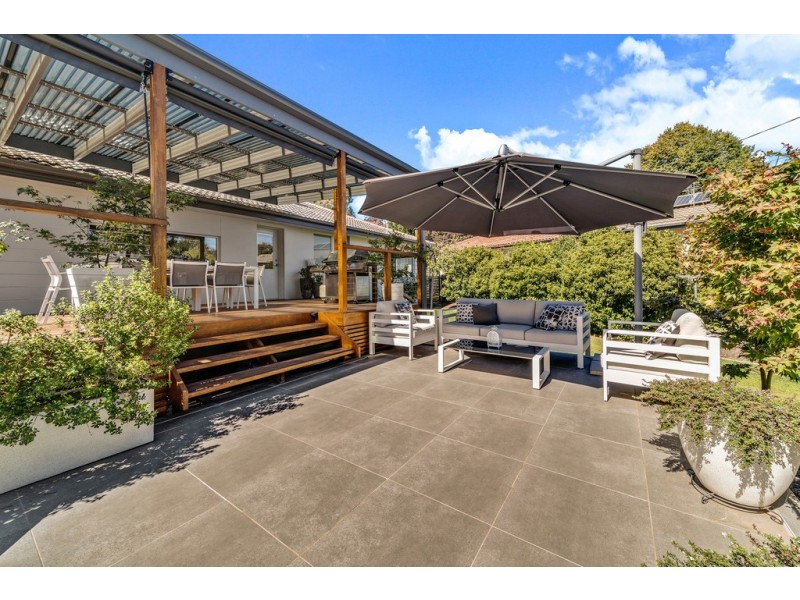 9 Ogilvie Place, Garran ACT 2605