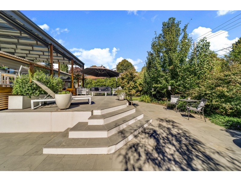 9 Ogilvie Place, Garran ACT 2605