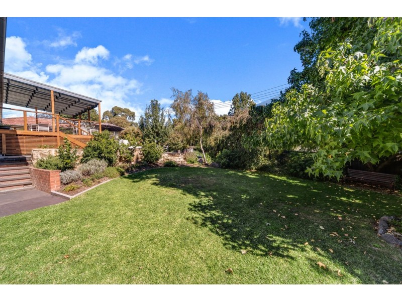 9 Ogilvie Place, Garran ACT 2605