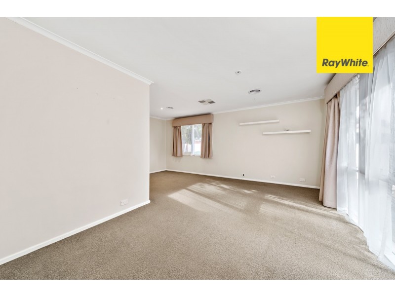 12 Tiernan Place, Kambah ACT 2902