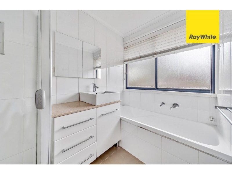 12 Tiernan Place, Kambah ACT 2902