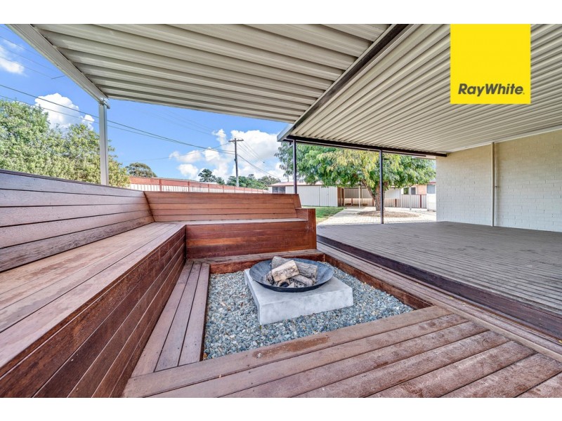 12 Tiernan Place, Kambah ACT 2902