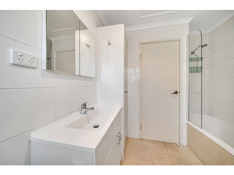 18/1 Buik Place, Belconnen ACT 2617