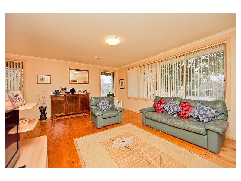 13 Mathieson Crescent, Weetangera ACT 2614