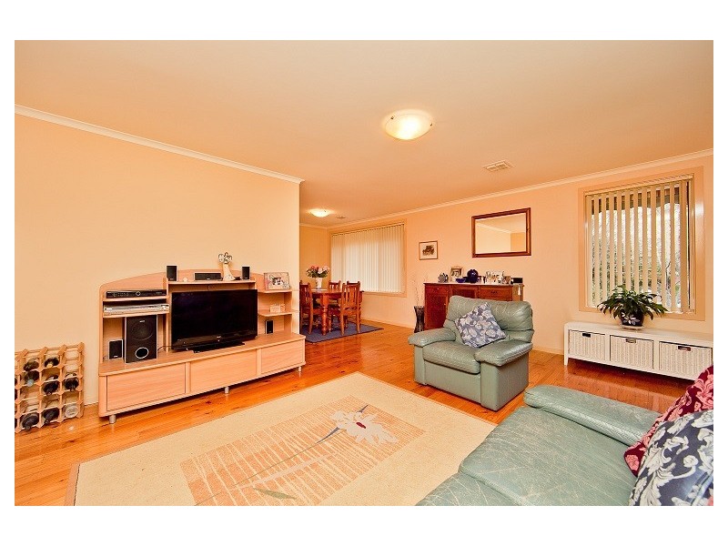 13 Mathieson Crescent, Weetangera ACT 2614