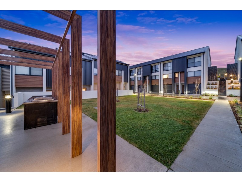 15/23 Wanderlight Avenue, Lawson ACT 2617