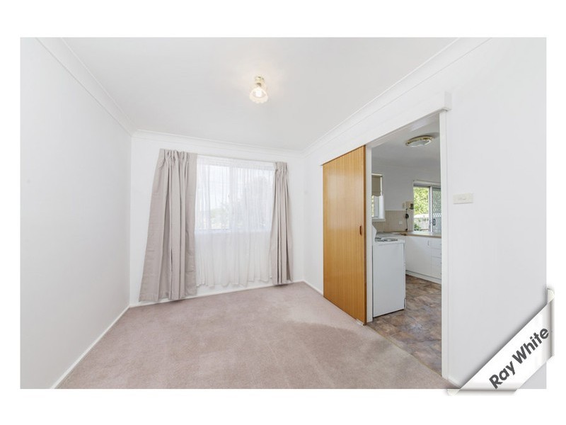 16 Meyers Place, Macgregor ACT 2615