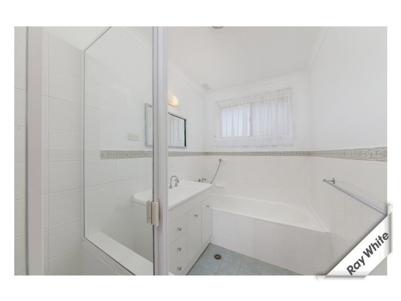 16 Meyers Place, Macgregor ACT 2615
