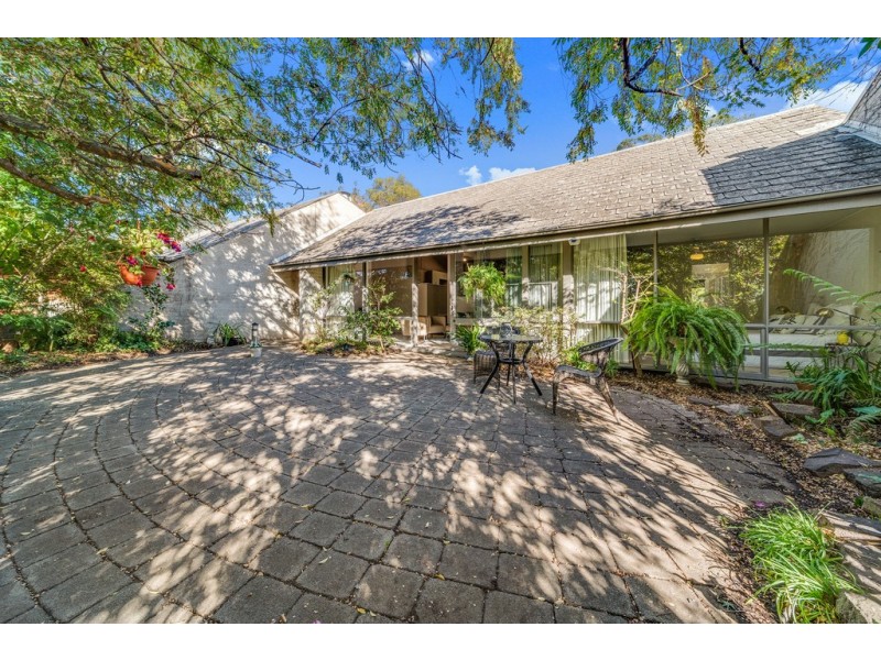 73 Maclachlan Street, Holder ACT 2611