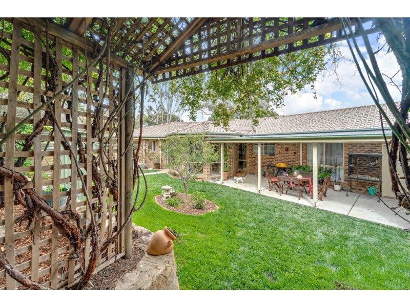 5 Lander Crescent, Amaroo ACT 2914