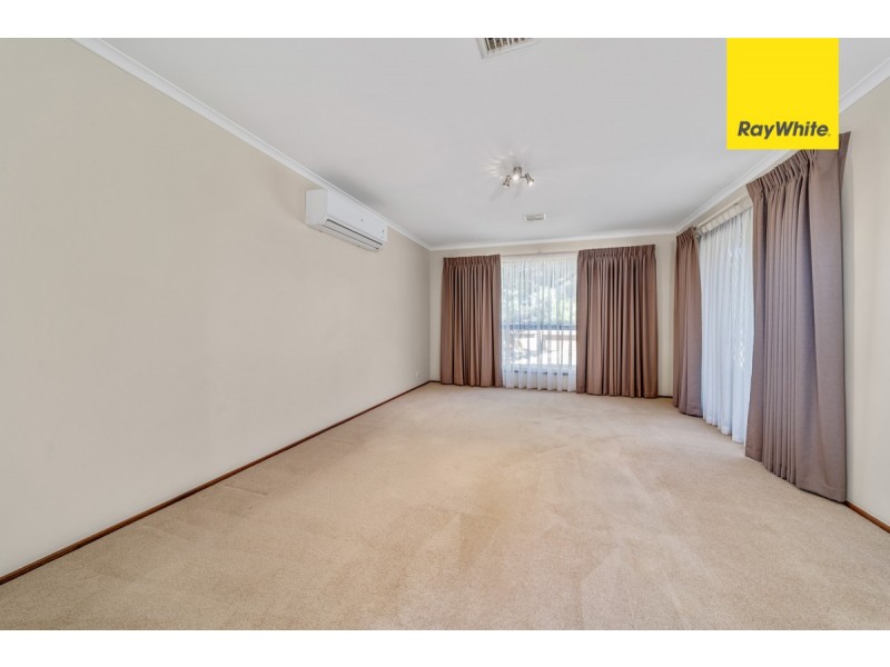 8 Turriff Street, Chisholm ACT 2905